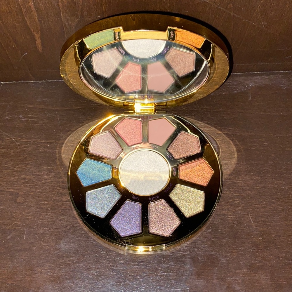 Tarte Eyeshadow Palette